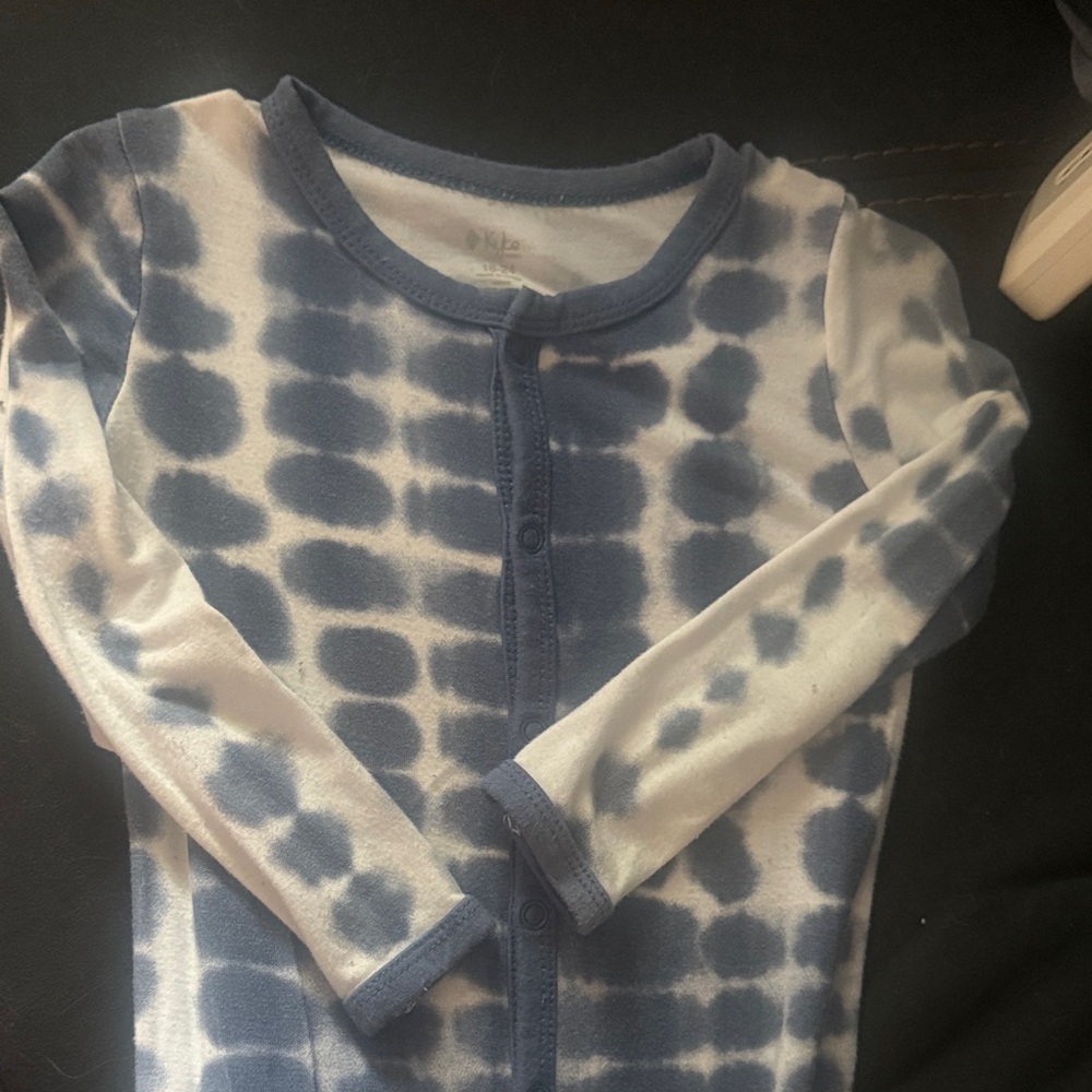 Kyte BABY Blue and White Tie-Dye Long Sleeve Top